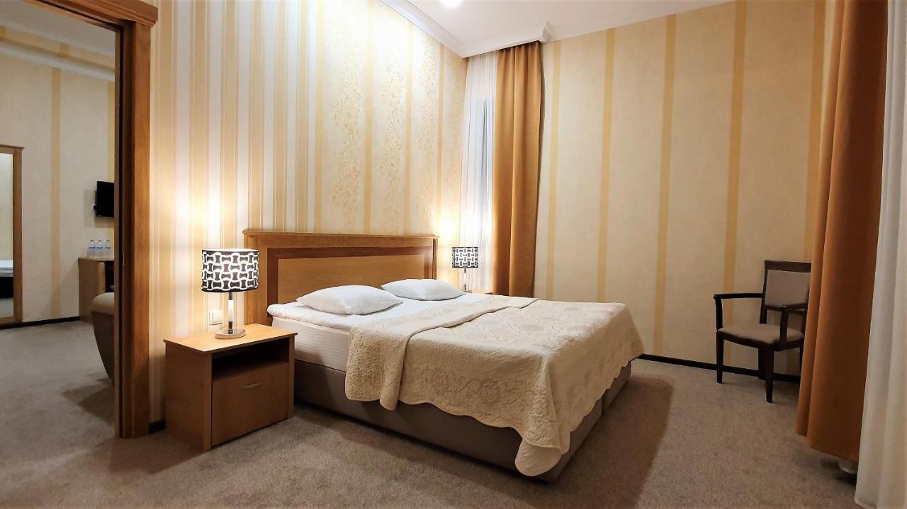 Hotel Sno Kazbegi Stepantsminda Quarto foto